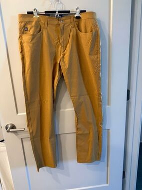 Men's Chaps Casual Chino Pants - Mustard